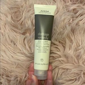 Aveda Damage Remedy Daily Hair Repair